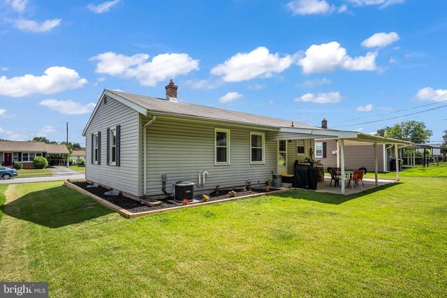 12 THEODORE AVE, Middletown, PA 17057