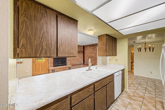 4750 W Acoma Drive, Glendale, AZ 85306