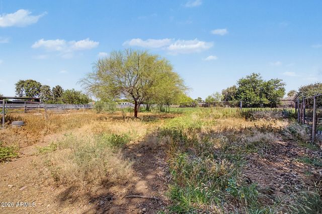 4750 W Acoma Drive, Glendale, AZ 85306