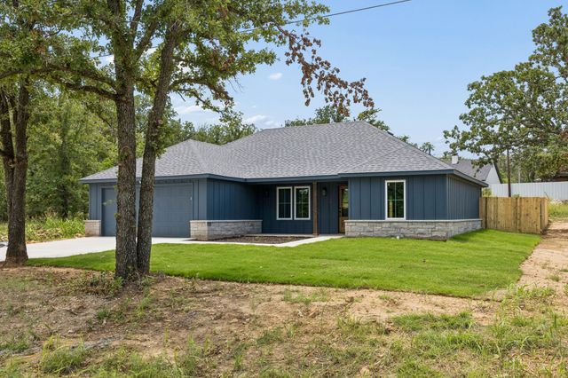421 Hamilton Road, Mineral Wells, TX 76067