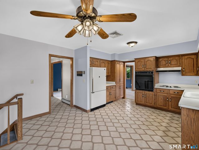 38 Rose Lane, Groton, CT 06340