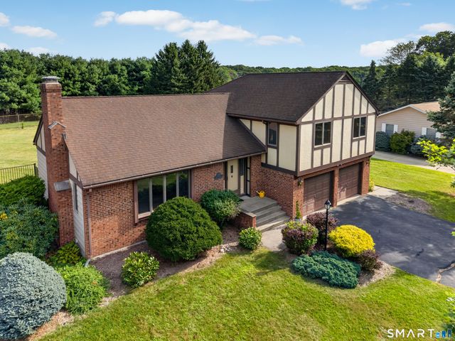 38 Rose Lane, Groton, CT 06340