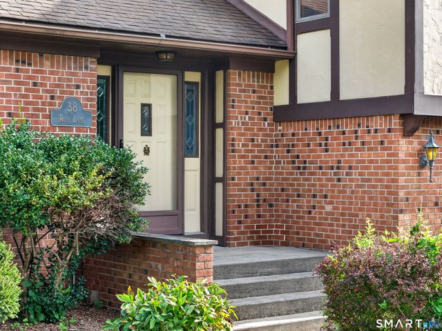 38 Rose Lane, Groton, CT 06340