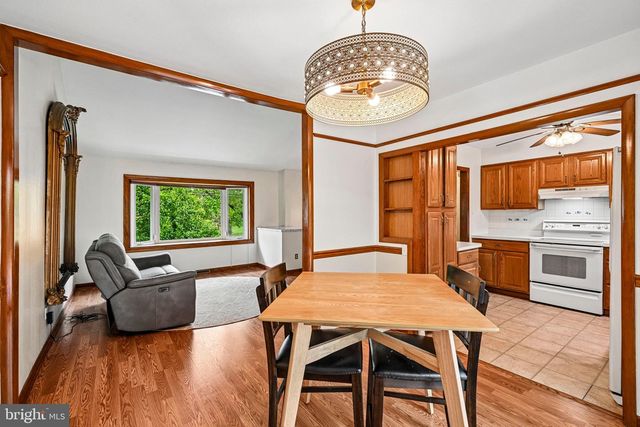 9 PRINCESS AVE, Marlton, NJ 08053