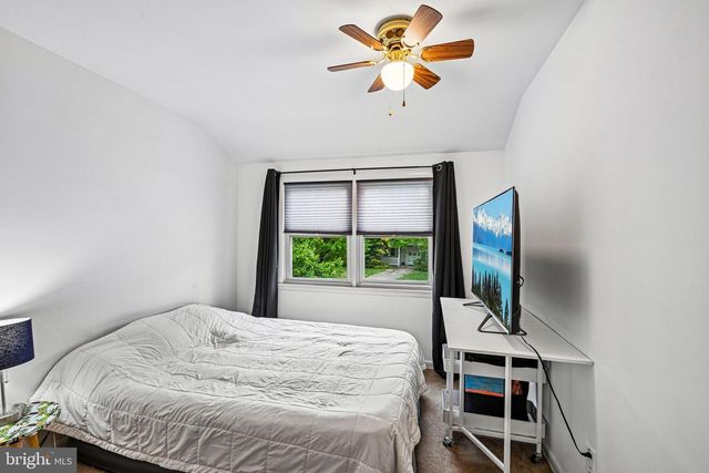 9 PRINCESS AVE, Marlton, NJ 08053