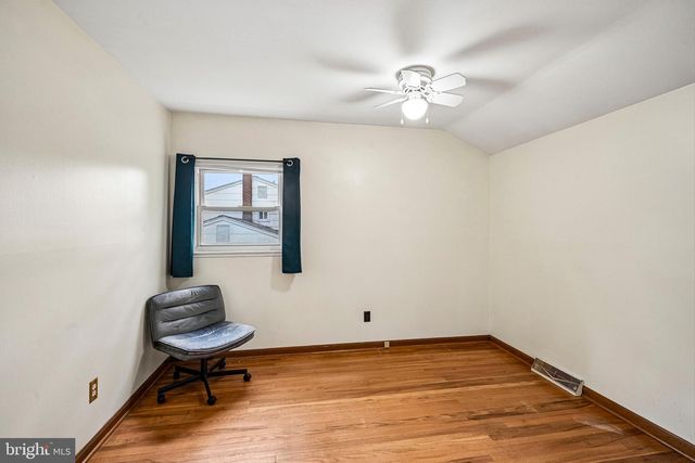 9 PRINCESS AVE, Marlton, NJ 08053