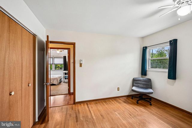 9 PRINCESS AVE, Marlton, NJ 08053