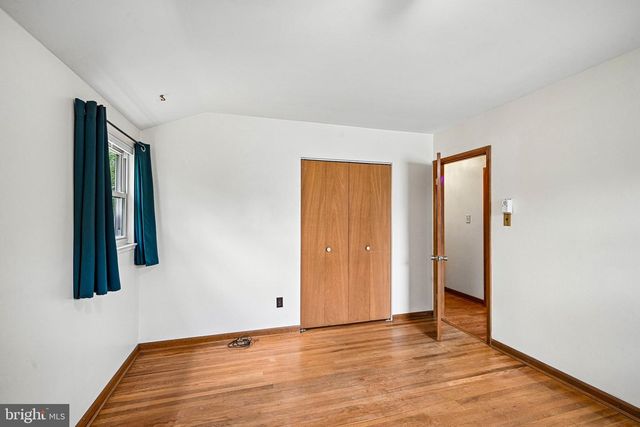 9 PRINCESS AVE, Marlton, NJ 08053