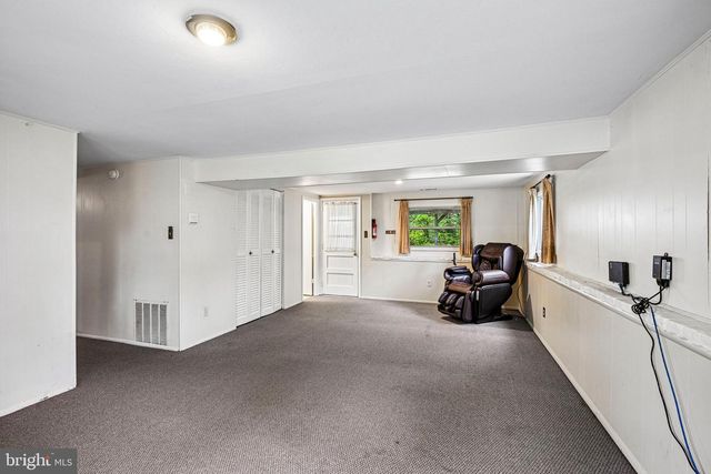 9 PRINCESS AVE, Marlton, NJ 08053