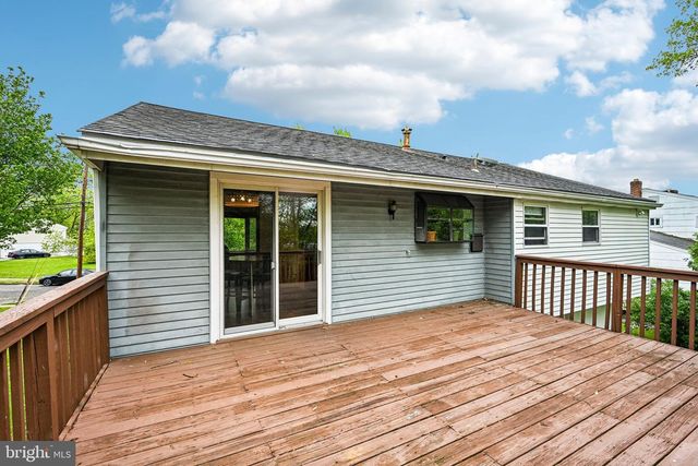 9 PRINCESS AVE, Marlton, NJ 08053