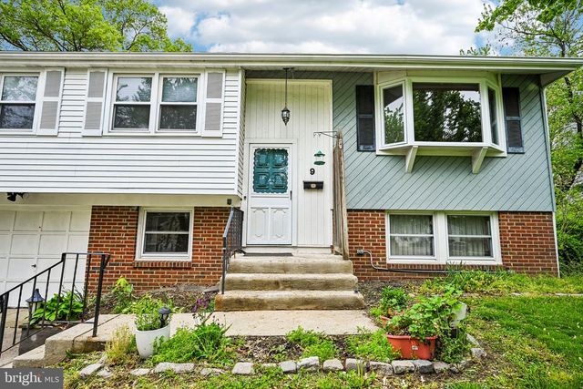 9 PRINCESS AVE, Marlton, NJ 08053