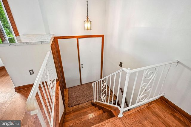 9 PRINCESS AVE, Marlton, NJ 08053