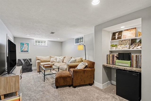 3769 Cheyenne Drive, Grandville, MI 49418