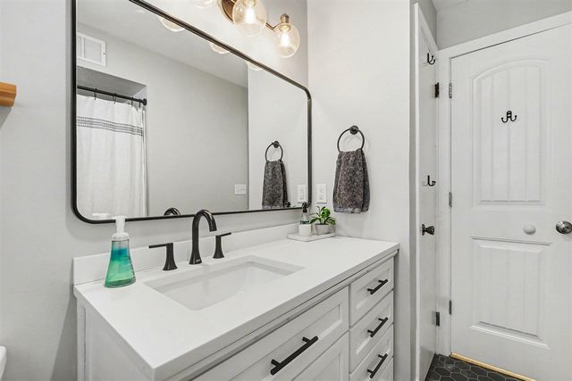 3769 Cheyenne Drive, Grandville, MI 49418