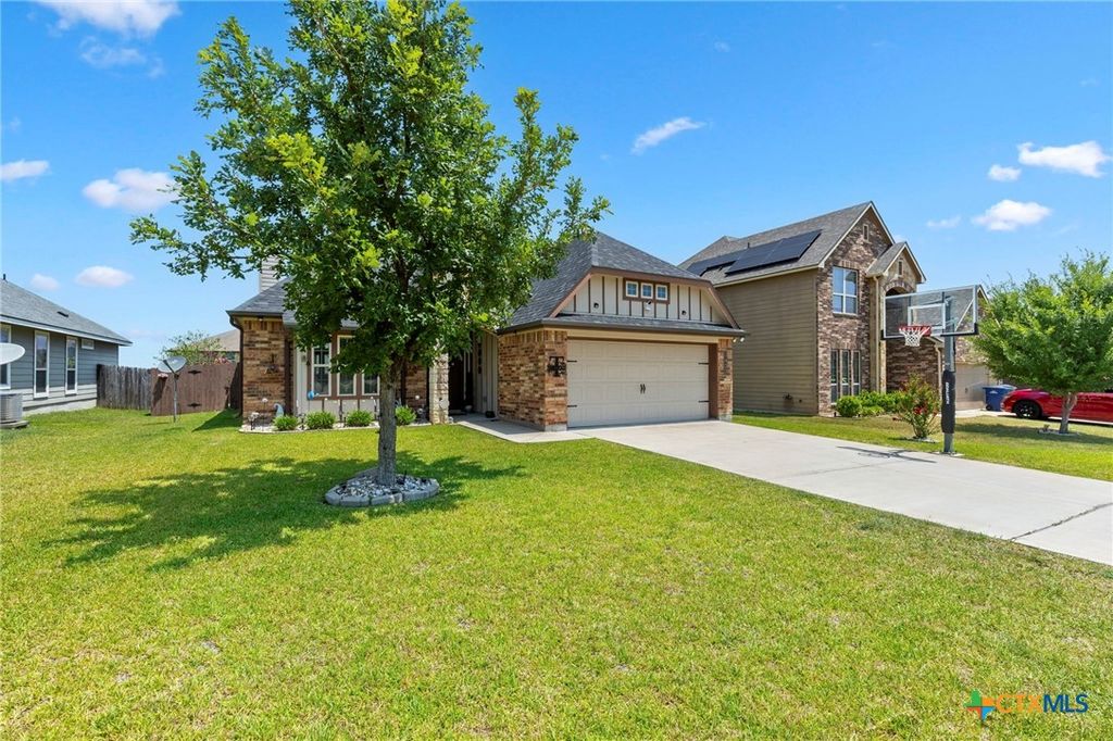 Image 2 of property listing at 1422 Neff Drive, Copperas Cove, TX 76522