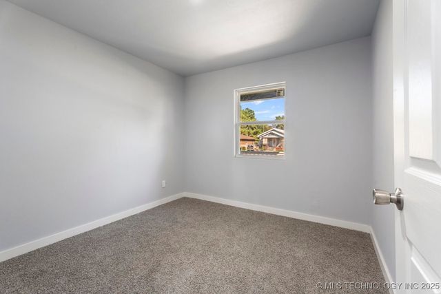 312 S Quincy Street, Commerce, OK 74339