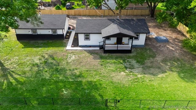 312 S Quincy Street, Commerce, OK 74339