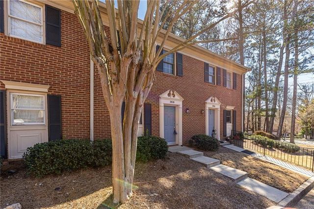 2828 Webb Bridge Road, Alpharetta, GA 30009