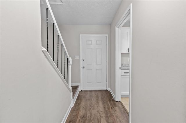 2828 Webb Bridge Road, Alpharetta, GA 30009