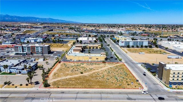 14879 Monarch, Victorville, CA 92395