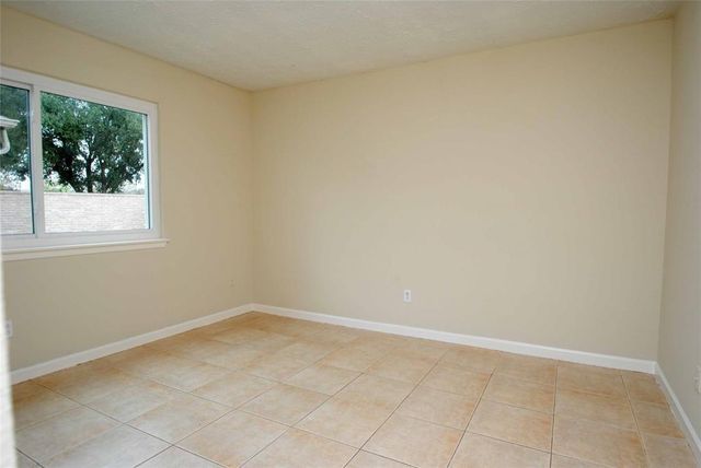 16127 Queensdale Drive, Houston, TX 77082