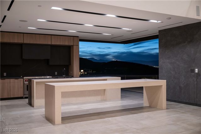 21 Rockstream Drive, Henderson, NV 89012