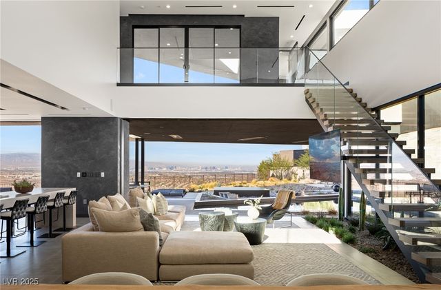 21 Rockstream Drive, Henderson, NV 89012