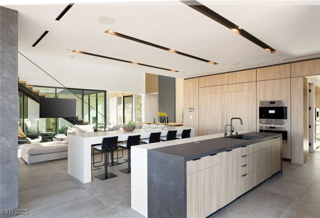 21 Rockstream Drive, Henderson, NV 89012