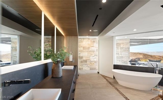 21 Rockstream Drive, Henderson, NV 89012