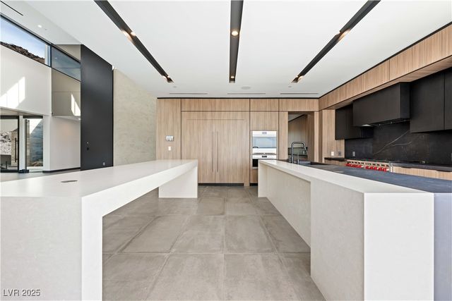 21 Rockstream Drive, Henderson, NV 89012