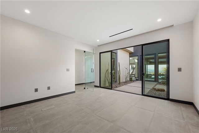 21 Rockstream Drive, Henderson, NV 89012