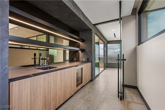 21 Rockstream Drive, Henderson, NV 89012