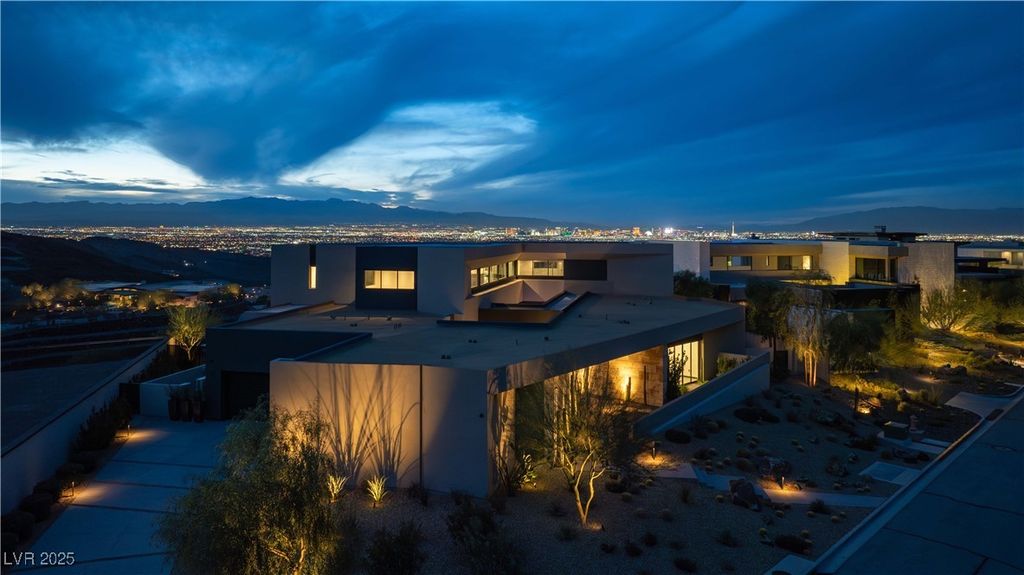 21 Rockstream Drive, Henderson, NV 89012