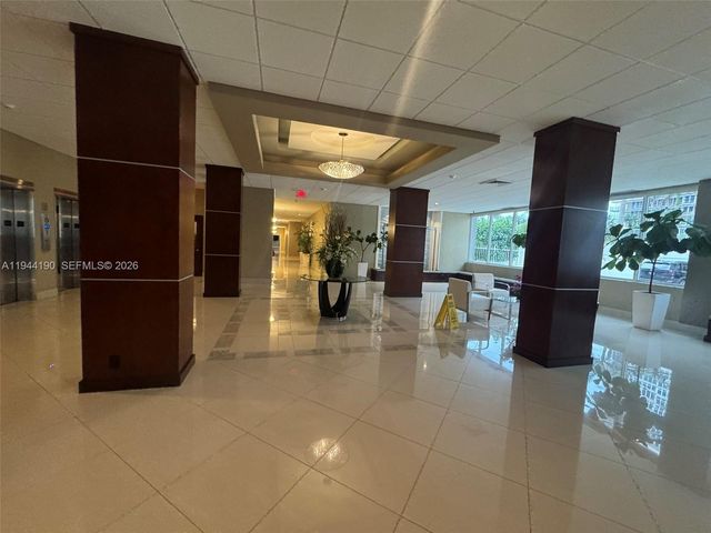 4250 Galt Ocean Dr 2U, Fort Lauderdale, FL 33308