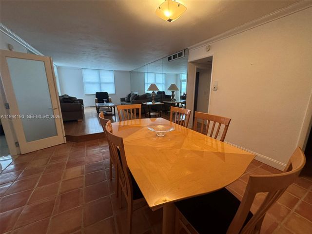 4250 Galt Ocean Dr 2U, Fort Lauderdale, FL 33308