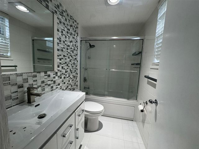 4250 Galt Ocean Dr 2U, Fort Lauderdale, FL 33308