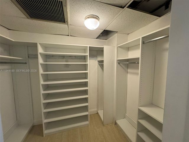 4250 Galt Ocean Dr 2U, Fort Lauderdale, FL 33308