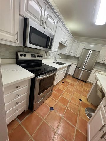 4250 Galt Ocean Dr 2U, Fort Lauderdale, FL 33308