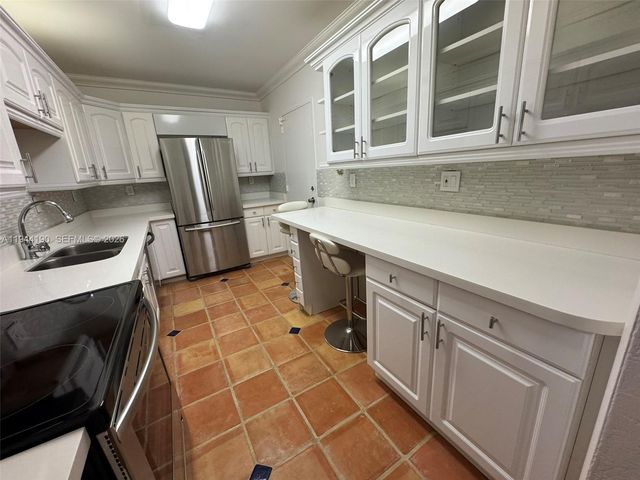 4250 Galt Ocean Dr 2U, Fort Lauderdale, FL 33308