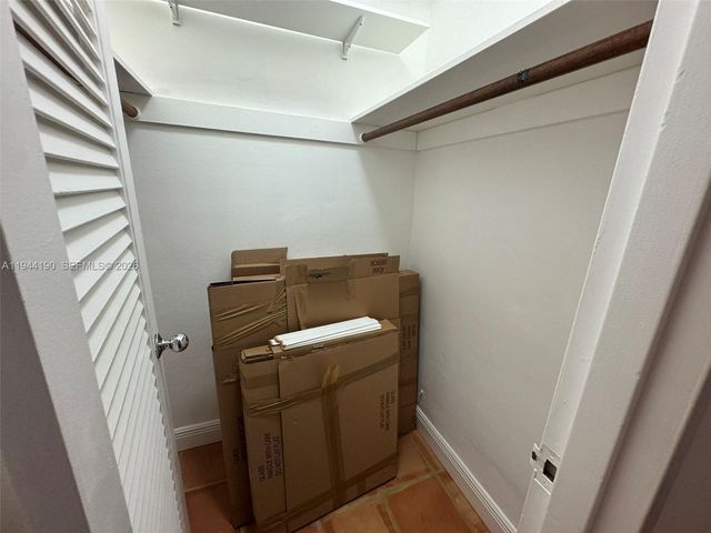 4250 Galt Ocean Dr 2U, Fort Lauderdale, FL 33308