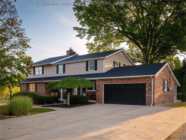 149 Beechwood Estates Drive, Scott Depot, WV 25560