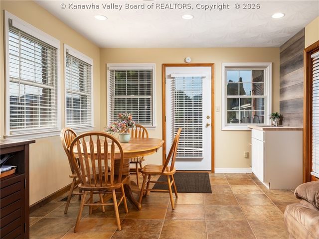 149 Beechwood Estates Drive, Scott Depot, WV 25560