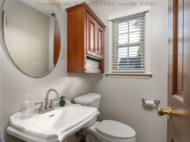 149 Beechwood Estates Drive, Scott Depot, WV 25560