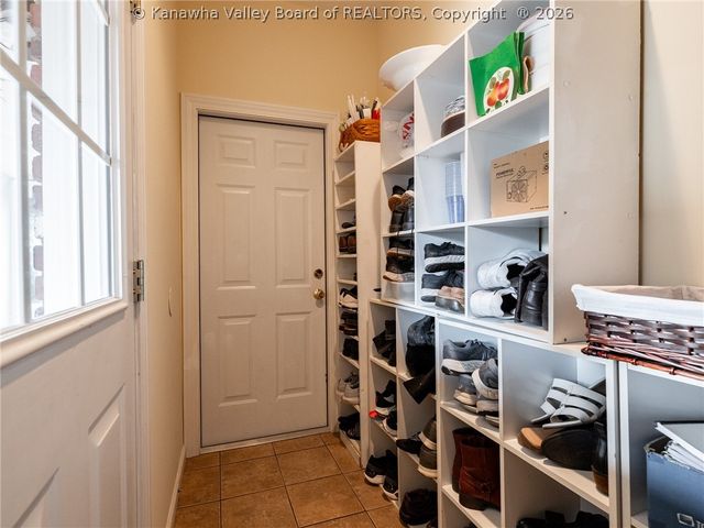 149 Beechwood Estates Drive, Scott Depot, WV 25560