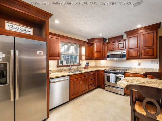 149 Beechwood Estates Drive, Scott Depot, WV 25560