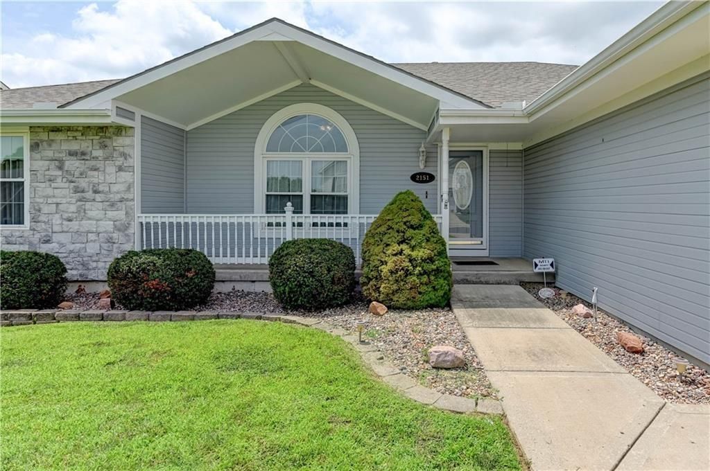 2151 Shenandoah Drive, Leavenworth, KS 66048