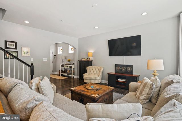 6906 GALESBURY CT, Glen Burnie, MD 21060