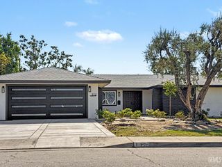 112 Angell Street, Bakersfield, CA 93309