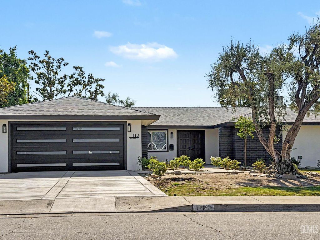 112 Angell Street, Bakersfield, CA 93309