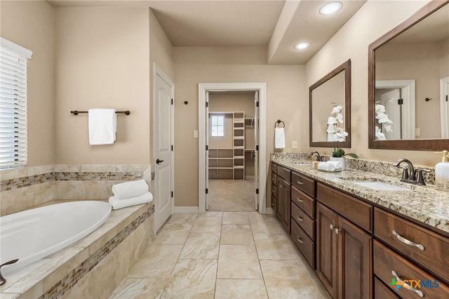 4612 Prairie Summit, Seguin, TX 78155